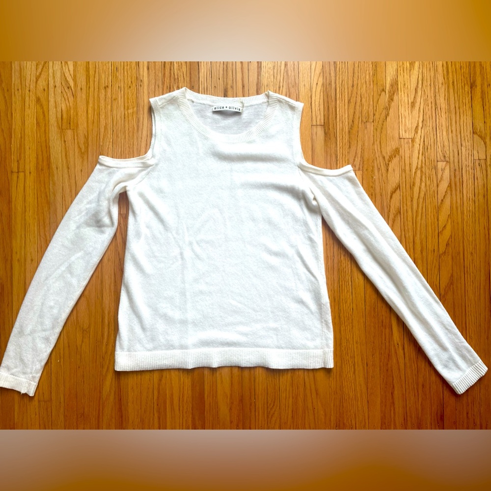 Alice + Olivia Open Shoulder Cashmere Wool Blend lightweight sweater